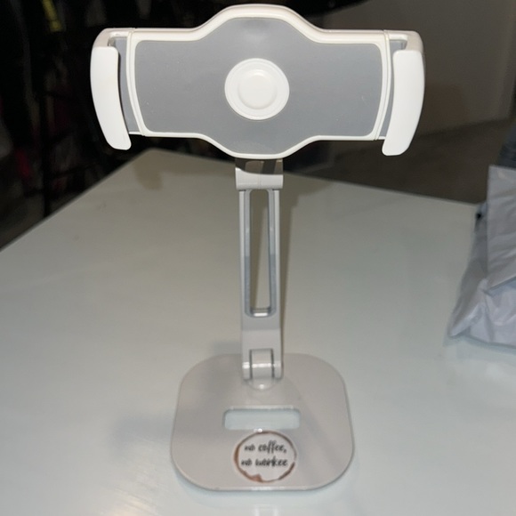 AboveTEK iPad Stand Holder, Multi-Angle Adjustable Tablet Stand, 360° Swivel - Picture 9 of 11